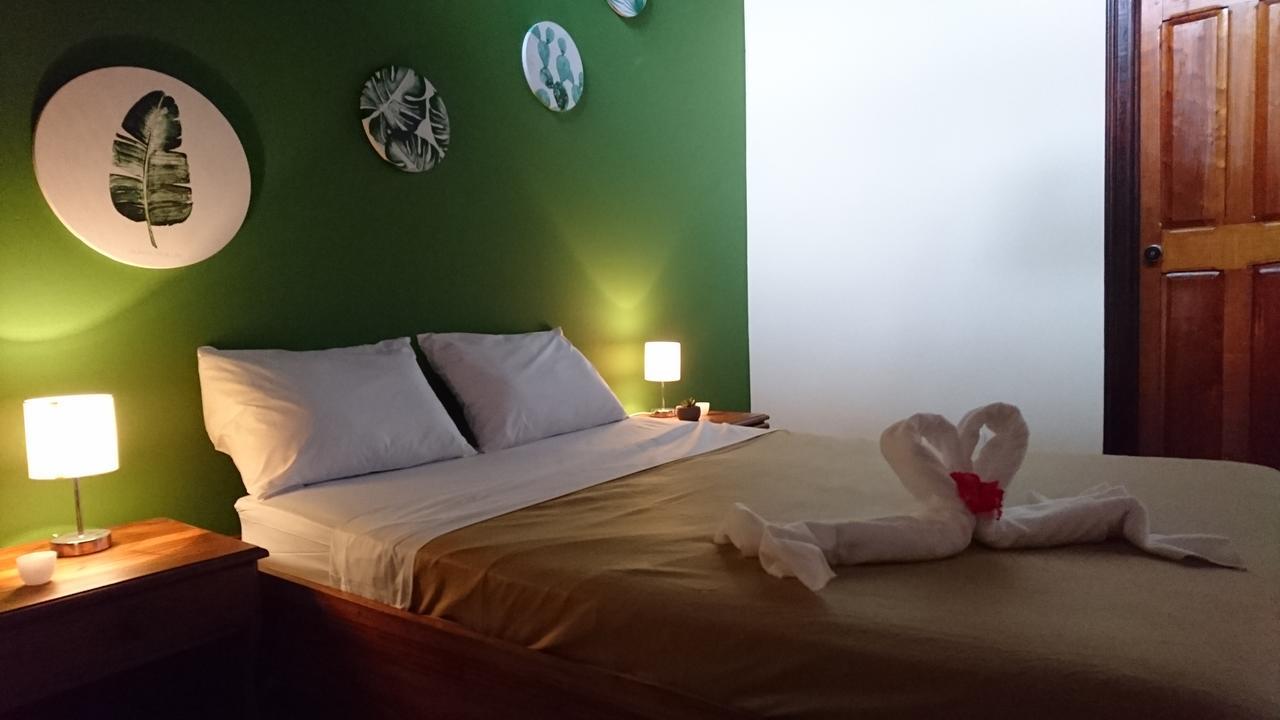 Morpheus Exotica Lodge Puerto Viejo de Talamanca Eksteriør billede