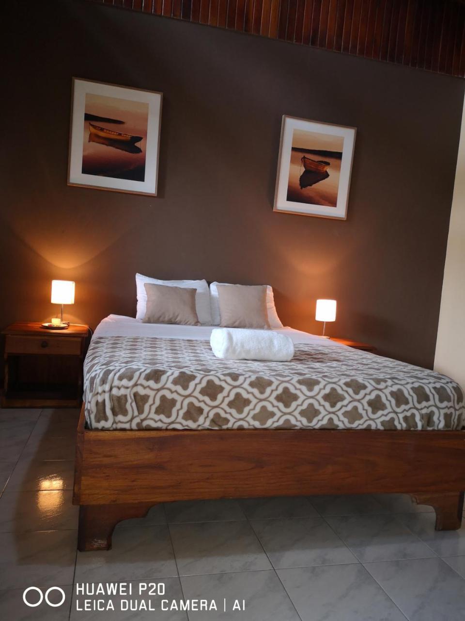 Morpheus Exotica Lodge Puerto Viejo de Talamanca Eksteriør billede
